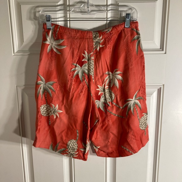 Vintage Hibiscus Hawaii shorts - Picture 7 of 12